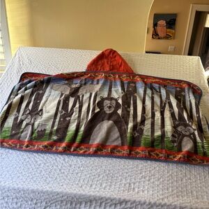 Pendleton kids woodland baby toddler Bear Hooded Towel with Forest Design
